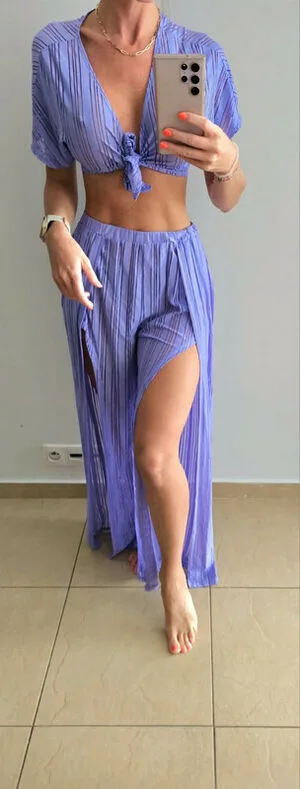 Vinted OnlyFans Leaked Free Thumbnail Picture - #AnnDTeyKmv