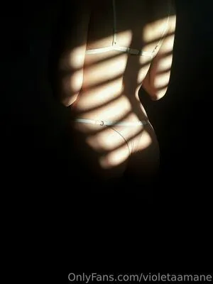 Violetaamane Thumbnail Picture