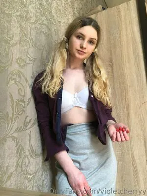 Violetcherryy OnlyFans Leaked Free Thumbnail Picture - #SkmIN3cmpk