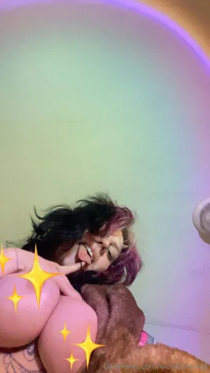 Violetlovings Thumbnail Picture