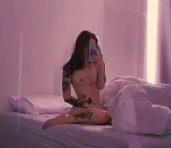 Violets Cabaret OnlyFans Leaked Free Thumbnail Picture - #WSyD00hENi