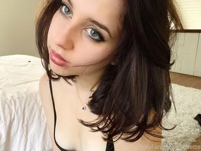 Violette OnlyFans Leaked Free Thumbnail Picture - #WxZR2U4nX2
