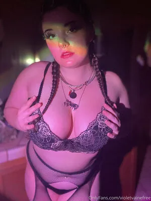 Violetvainefree OnlyFans Leaked Free Thumbnail Picture - #NqV1eJEb8U