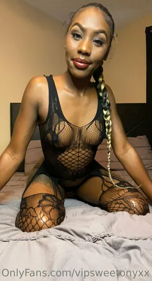 Vipsweetonyxx Thumbnail Picture