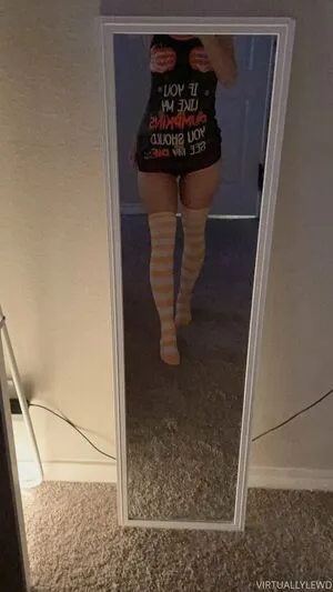 Virtuallylewd OnlyFans Leaked Free Thumbnail Picture - #8AV2HG4owL