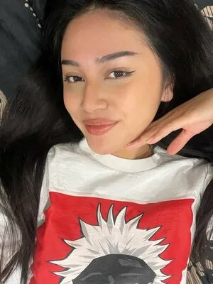 Vivchen OnlyFans Leaked Free Thumbnail Picture - #3cpanN1egK