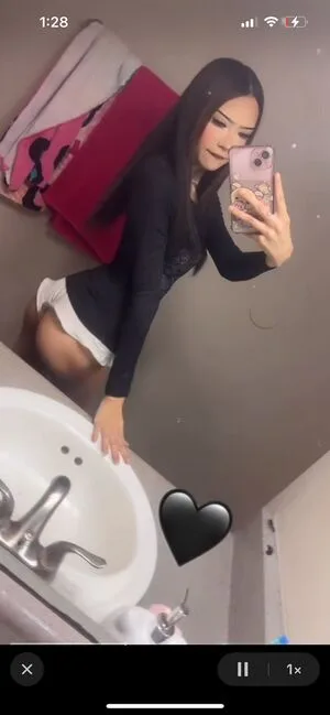 Vivi2freaky OnlyFans Leaked Free Thumbnail Picture - #GMfpoxF3by