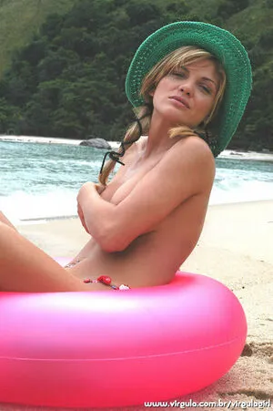 Viviane Bordin Thumbnail Picture