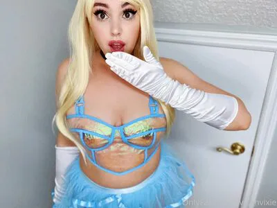 Vixenvixie OnlyFans Leaked Free Thumbnail Picture - #gEfpCV1nki