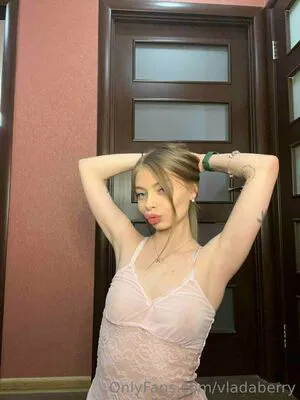 Vladaberry OnlyFans Leaked Free Thumbnail Picture - #wmWEDmOS0e