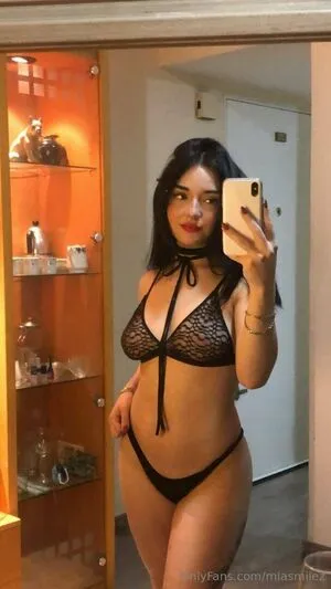 Vroxmia OnlyFans Leaked Free Thumbnail Picture - #RUV8HbsGN4