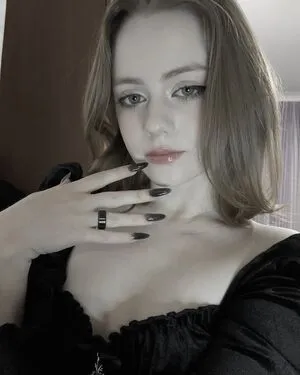 Vwemor OnlyFans Leaked Free Thumbnail Picture - #9GcsPB680i
