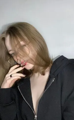 Vwemor OnlyFans Leaked Free Thumbnail Picture - #W2AP5ndnYH
