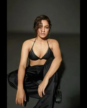 Wamiqa Gabbi OnlyFans Leaked Free Thumbnail Picture - #gs6EXec4Fl