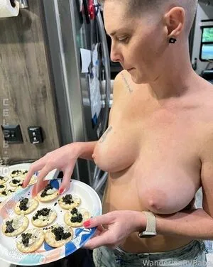 Wanderingrvbabe OnlyFans Leaked Free Thumbnail Picture - #duQRPDi68s
