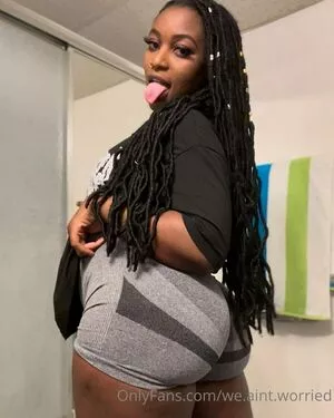 We.aint.worried OnlyFans Leaked Free Thumbnail Picture - #PRaSeqUWoO