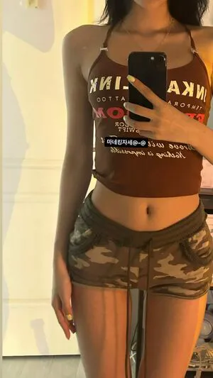 We8136 OnlyFans Leaked Free Thumbnail Picture - #4c13b0UaOt