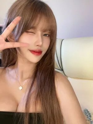 We8136 OnlyFans Leaked Free Thumbnail Picture - #gblRRwpENV