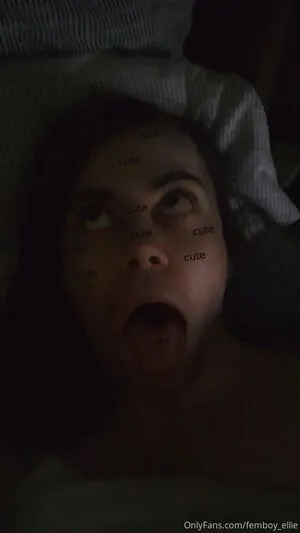 Wedgiepupellie Thumbnail Picture