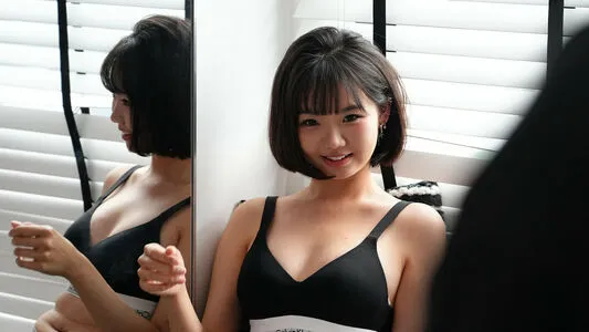 Weitinggg OnlyFans Leaked Free Thumbnail Picture - #5F8WNPNEtg