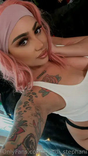Wendi Stephani Thumbnail Picture