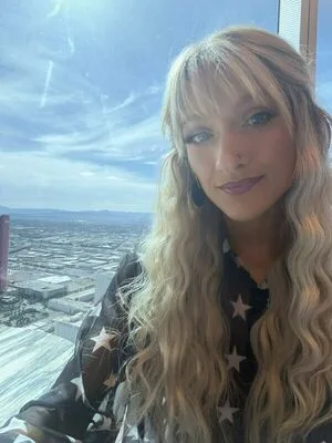 Wheezyblonde OnlyFans Leaked Free Thumbnail Picture - #LtyVIIA8dx
