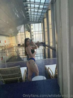 Whitebrendita Thumbnail Picture