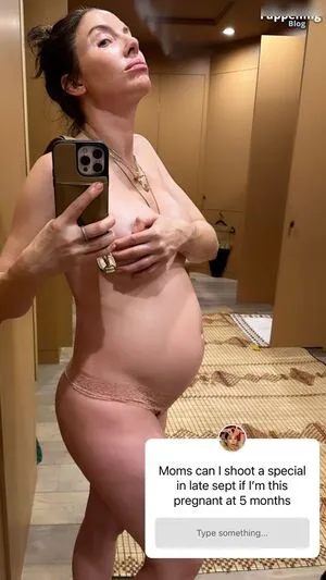 Whitney Cummings OnlyFans Leaked Free Thumbnail Picture - #O2BWv9BaYx