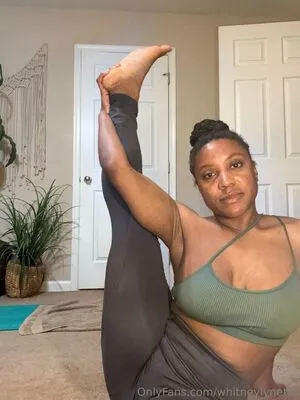 Whitneylynette Thumbnail Picture