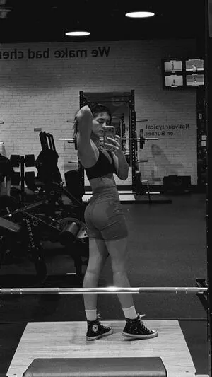 Willow Shields OnlyFans Leaked Free Thumbnail Picture - #DroPjE6peL
