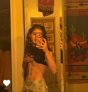 Willow Shields OnlyFans Leaked Free Thumbnail Picture - #STHXRbfotu