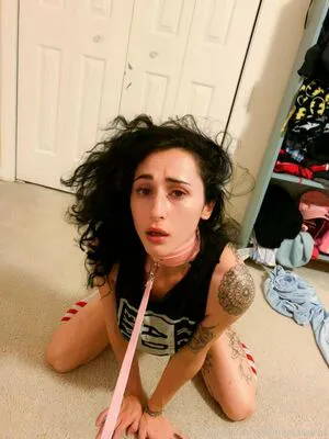 Winnietatefree Thumbnail Picture