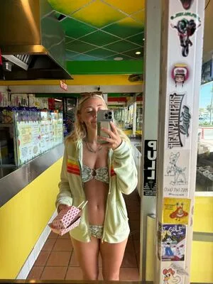 Wisewordsfromneve OnlyFans Leaked Free Thumbnail Picture - #Pgqqlddbdf