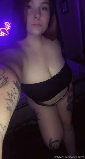 Witch Bitchx OnlyFans Leaked Free Thumbnail Picture - #CloEOaC3P6
