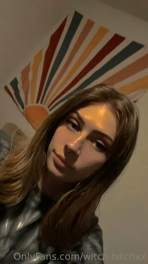 Witch Bitchxx Thumbnail Picture