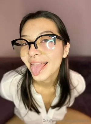 Witch Roxie OnlyFans Leaked Free Thumbnail Picture - #6FhliIN8XU