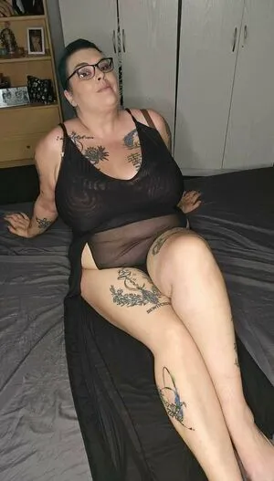 Witchy1985 OnlyFans Leaked Free Thumbnail Picture - #C1n87sPY4p