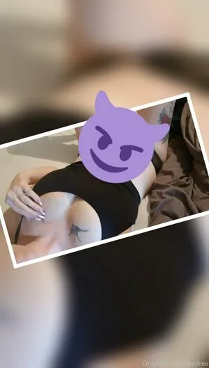 X Katielou X Thumbnail Picture