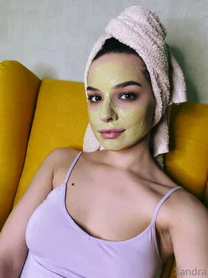 Xandra Sue Thumbnail Picture