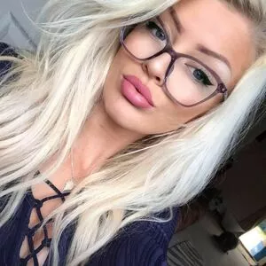 Xcandylashes Thumbnail Picture