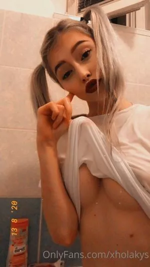 xholakys OnlyFans Leaked Free Thumbnail Picture - #Mp4VUBXoKB
