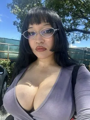Xiaolongbitch OnlyFans Leaked Free Thumbnail Picture - #X18jq5KOJs
