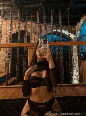 Xmiranda99 OnlyFans Leaked Free Thumbnail Picture - #MeefxAyvG2
