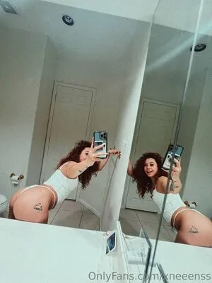 Xneeenss Thumbnail Picture