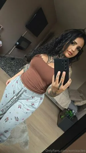 Xomisscleo OnlyFans Leaked Free Thumbnail Picture - #h5UHiHoHVo