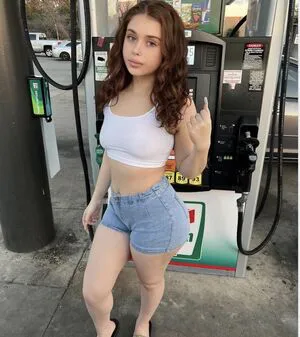 Xoxojulia Thumbnail Picture