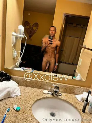 Xxolevv Thumbnail Picture