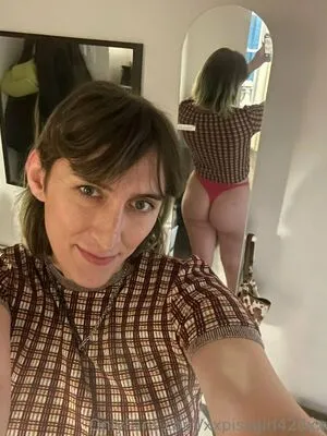 Xxpissgirl420xx Thumbnail Picture