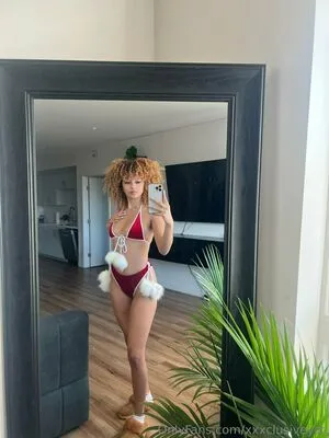 Xxxclusiveyaz Thumbnail Picture
