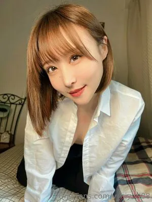 Y Hiyori88 Thumbnail Picture